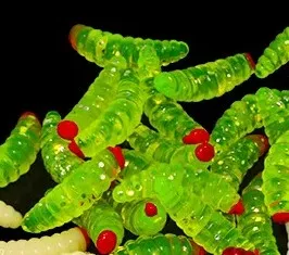 Účinná imitace velké larvy hmyzu v realistickém provedení. - Umělý červ 2cm-zelený